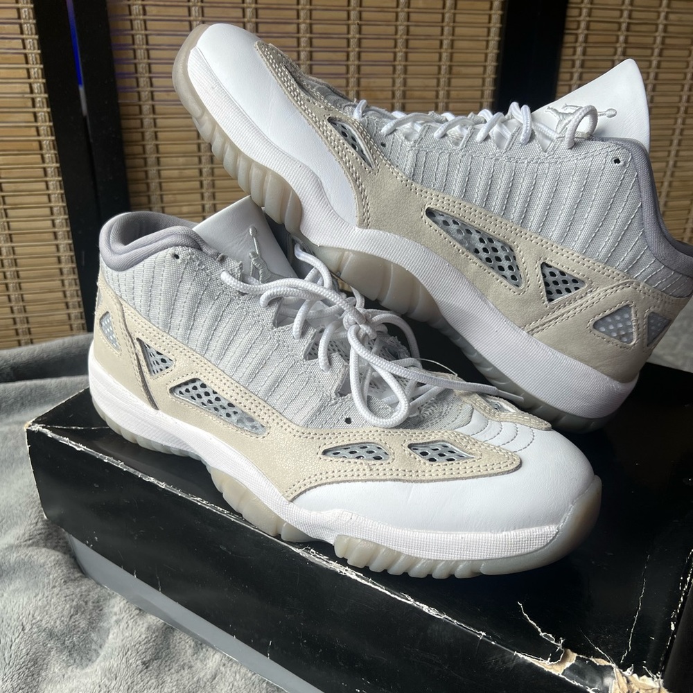 Jordan Retro 11 Brown/Neutral White 10.5